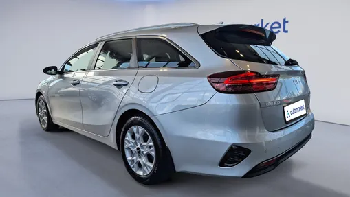 KIA Cee'd Ceed 1.5 T-GDI M DCT