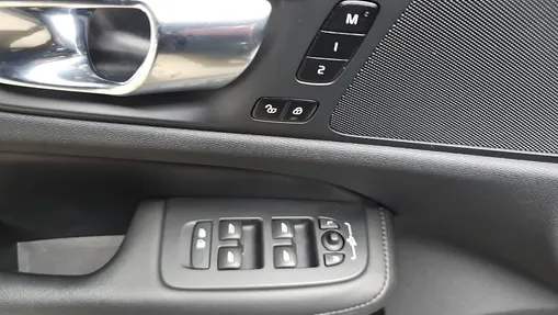 VOLVO V60 V60 B3 B Plus Bright aut