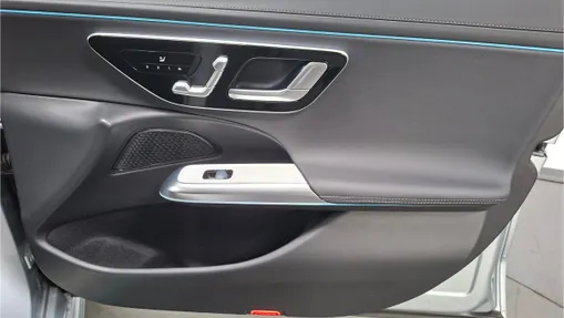 MERCEDES-BENZ E Klasa E 220 d mHEV AMG 9G-Tronic