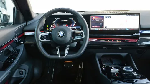 BMW Seria 5 520d xDrive mHEV M Sport aut