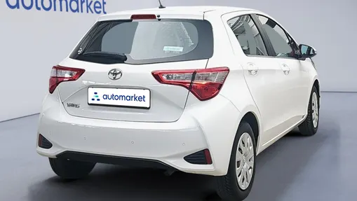 TOYOTA Yaris Yaris 1.0 Active