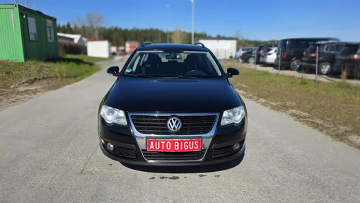 VOLKSWAGEN Passat -