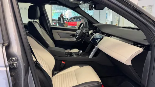 LAND ROVER Discovery Sport Discovery Sport 2.0 D200 mHEV Dynamic SE aut