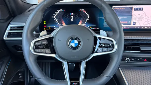 BMW Seria 3 330i xDrive M Sport sport-aut