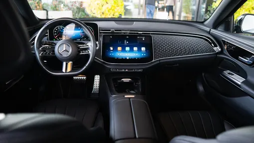 MERCEDES-BENZ E Klasa E 220 d mHEV 4-Matic AMG 9G-Tronic