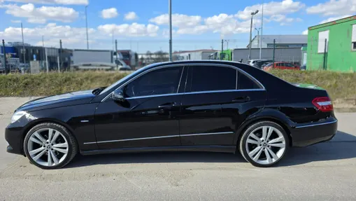 MERCEDES-BENZ E Klasa -