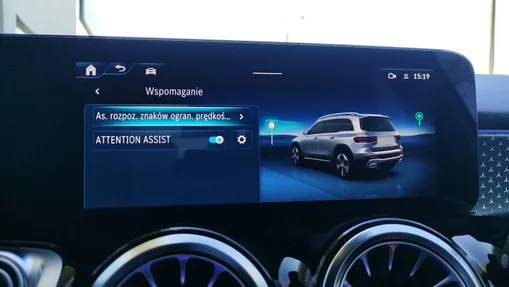 MERCEDES-BENZ GLB GLB 200 Progressive 7G-DCT