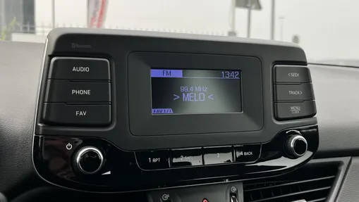HYUNDAI i30 i30 1.5 DPI Classic +
