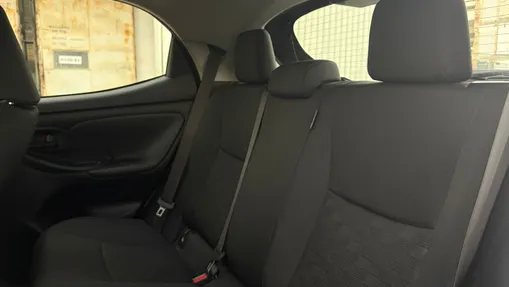 TOYOTA Yaris Yaris Hybrid 1.5 Comfort
