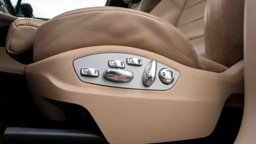 PORSCHE Macan Macan T