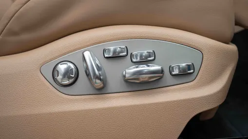 PORSCHE Macan Macan T
