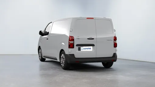 TOYOTA Proace Proace EV Medium 3,1t Active Nowy