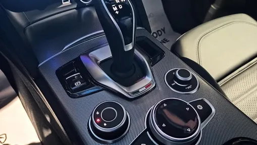 ALFA ROMEO Stelvio Stelvio 2.0 Turbo Veloce Q4 aut