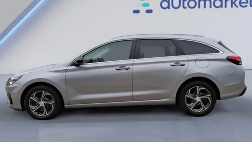 HYUNDAI i30 i30 1.5 T-GDI 48V Smart