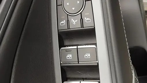 NISSAN Qashqai Qashqai 1.3 DIG-T mHEV N-Connecta Xtronic