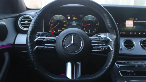 MERCEDES-BENZ E Klasa E 220 d 4-Matic 9G-TRONIC