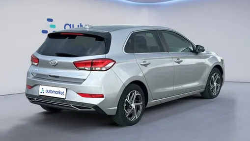 HYUNDAI i30 i30 1.0 T-GDI Smart