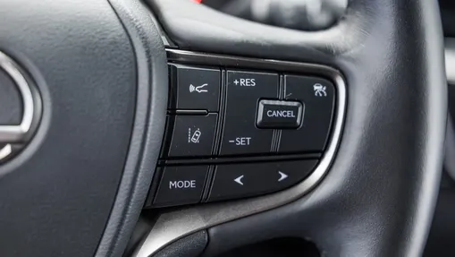LEXUS UX UX 250h GPF Business Edition 2WD