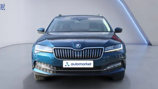 SKODA Superb Superb 2.0 TDI SCR Style DSG