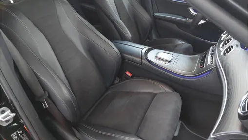 MERCEDES-BENZ E Klasa E 220 d 4-Matic AMG