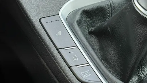 HYUNDAI i30 i30 1.0 T-GDI Smart