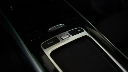 MERCEDES-BENZ GLB GLB 200 mHEV Progressive 7G-DCT