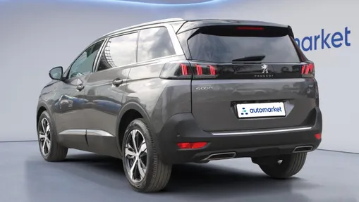 PEUGEOT 5008 5008 1.6 PureTech GT Pack S&S EAT8