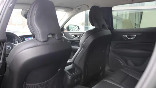 VOLVO V60 V60 B4 D Plus Dark aut