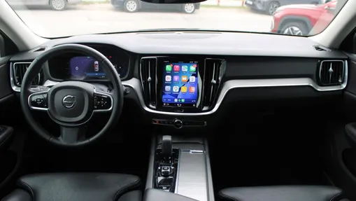 VOLVO V60 V60 B4 D Plus Dark aut