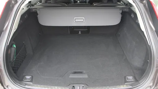 VOLVO V60 V60 B4 D Plus Dark aut