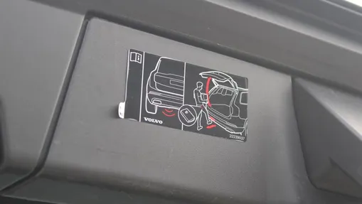 VOLVO V90 V90 B4 D Plus Dark aut