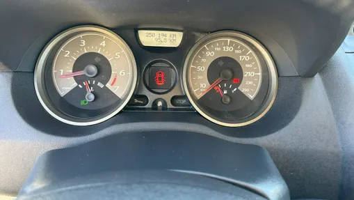 RENAULT Megane -