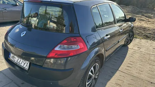 RENAULT Megane -