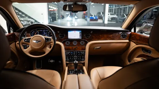BENTLEY Mulsanne -