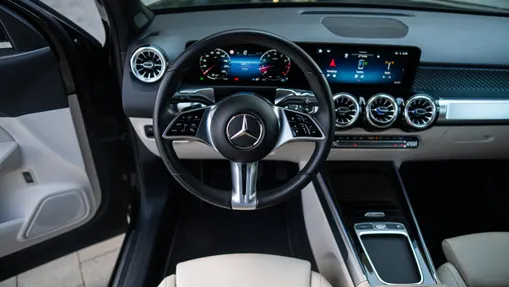 MERCEDES-BENZ GLB GLB 200 mHEV Progressive 7G-DCT