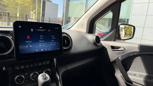 MERCEDES-BENZ T klasa T 180 Progressive (ekstra dł) aut Nowy
