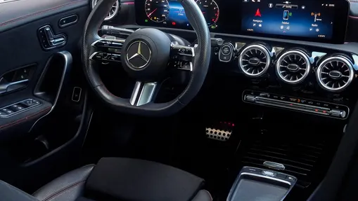 MERCEDES-BENZ CLA CLA 220 mHEV 4-Matic AMG Line 8G-DCT