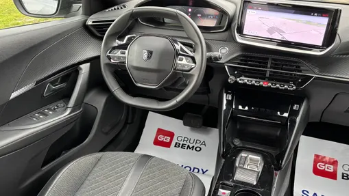 PEUGEOT 2008 2008 PureTech 130 Allure S&S EAT8