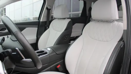 HYUNDAI Santa Fe Santa Fe 1.6 T-GDI HEV Platinum 4WD aut