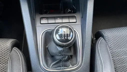 VOLKSWAGEN Scirocco -