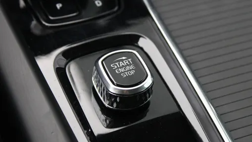 VOLVO V60 V60 CC Core B4 D AWD aut