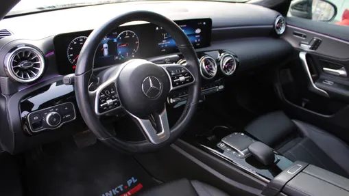 MERCEDES-BENZ CLA CLA 200 d 8G-DCT