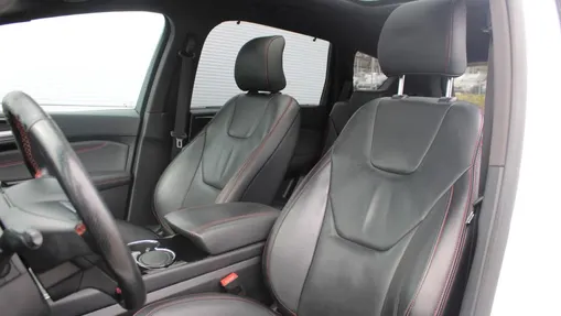 FORD S-MAX S-MAX 2.5 Hybrid ST-Line CVT 7os.