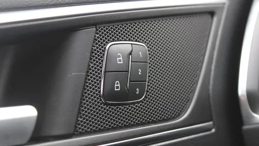 FORD S-MAX S-MAX 2.5 Hybrid ST-Line CVT 7os.