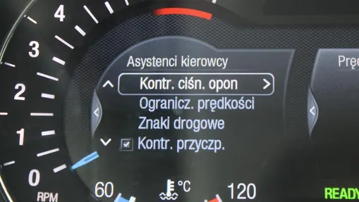 FORD S-MAX S-MAX 2.5 Hybrid ST-Line CVT 7os.