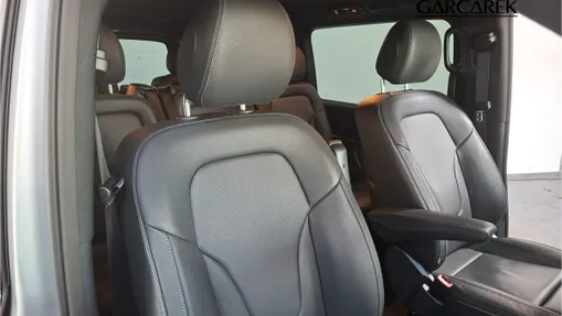 MERCEDES-BENZ V Klasa V 300 d 4-Matic 9G-Tronic Exclusive (ekstra dł)