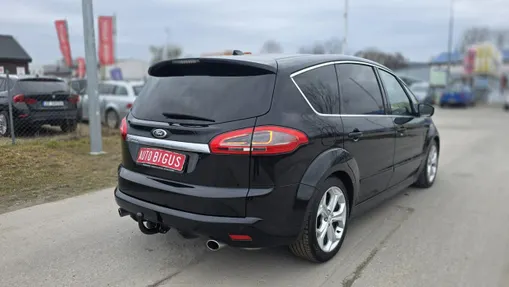 FORD S-MAX -