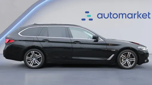 BMW Seria 5 530e xDrive Luxury Line aut