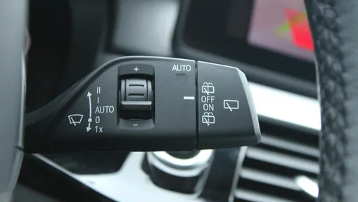 BMW Seria 5 530e xDrive Luxury Line aut