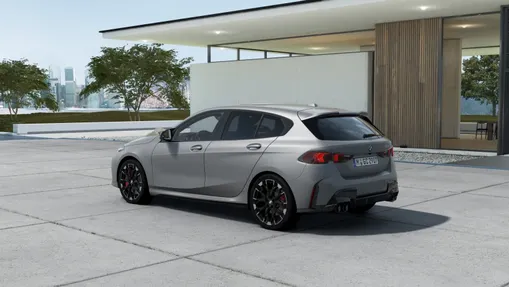 BMW Seria 1 M135 xDrive aut Nowy